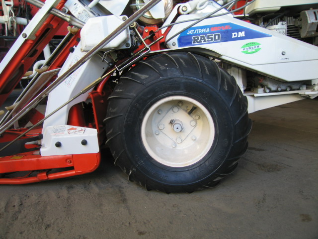 中古】 クボタ バインダー 結束機 2条刈 RA50DM - 北澤機械店